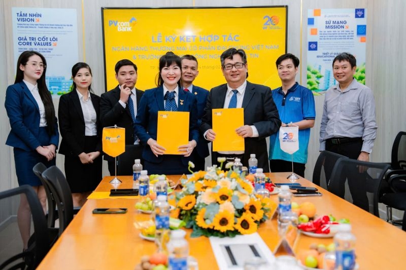 University of Information Technology Signs Cooperation Agreement with Vietnam Public Joint Stock Commercial Bank (PVcomBank)