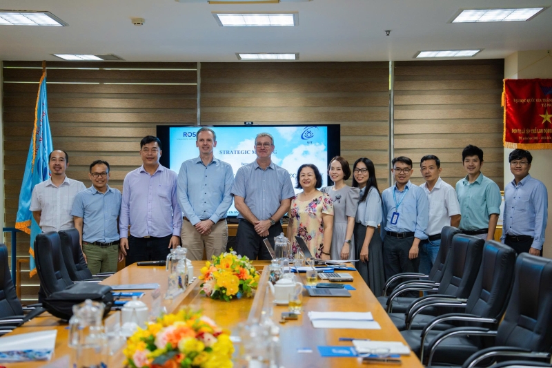UIT and Rosen Group Discuss Potential Collaboration Opportunities in the ICT Field