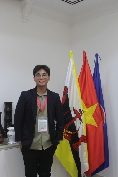 "I realized that as long as you dare to step out of your comfort zone, the world will open up before your eyes." — Lý Phi Lân, President of the Student Association, University of Information Technology, representative of Vietnam at AUN Summer Camp 2025
