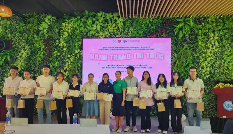  Commendation for Active Readers at UIT Library