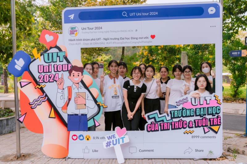  "UNI TOUR 2024": High School Students from Bau Bang High School - Binh Duong Explore UIT