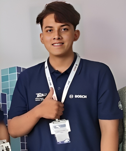 Chế Quang Huy - Image: NVCC