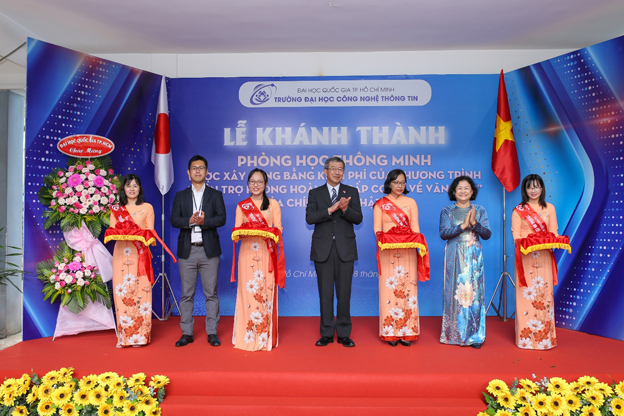The inauguration of the Smart Classroom succeeded