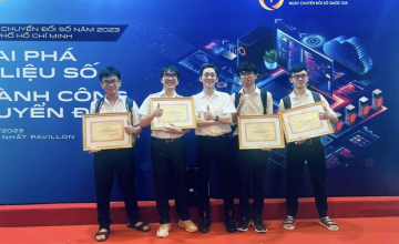 Congratulations to team W1_BlazeWarriors  for achieving the consolation award at the Artificial Intelligence Challenge in Ho Chi Minh City.