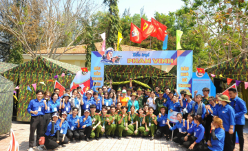"UIT Youth" participates in the "Youth Protects the Sea" Camp in 2024.