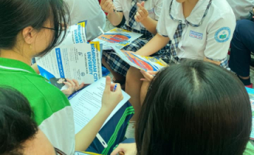 UIT and BCU Student Ambassadors Visit Luong Van Can High School