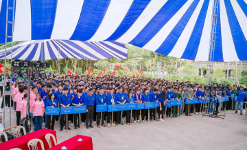 UIT Participates in the 15th "Proud Descendants of the Dragon" Camp in 2024