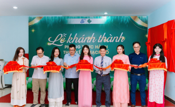 Inauguration of the Digital Circuit Design Practice Room  A New Step in Semiconductor Technology Education
